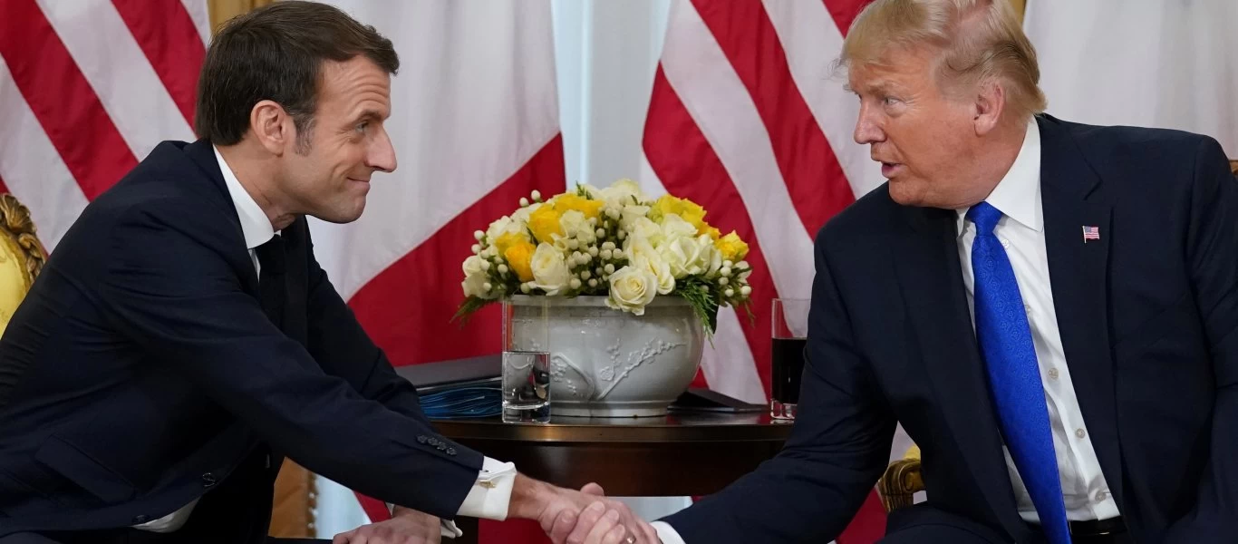 Το ζεύγος Μακρόν ευχήθηκε «γρήγορη ανάρρωση» στο ζεύγος Τραμπ